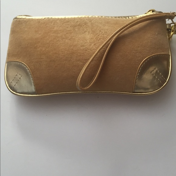 JUICY COUTURE WRISTLET - Picture 2 of 3